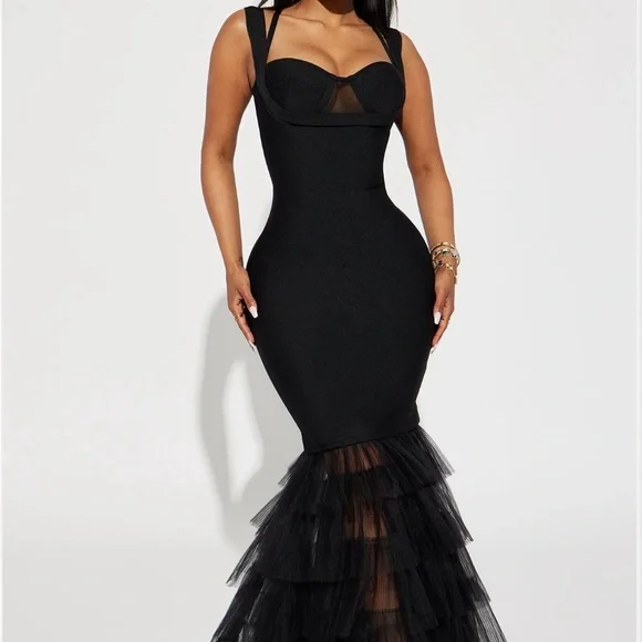 green emerald velvet dress Sheath Organza Spaghetti V-Neck Sleeveless Open Back Backless Dress main image 1